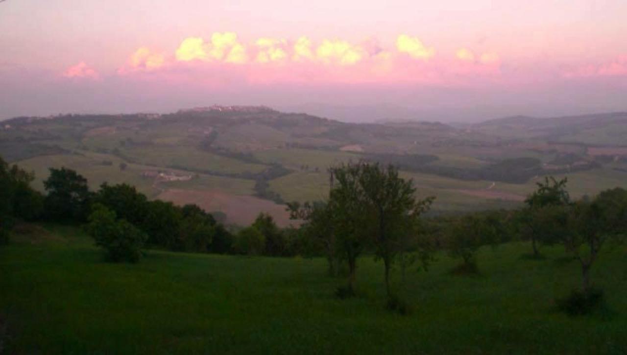 Podere Cerreto Casole d'Elsa Exterior photo
